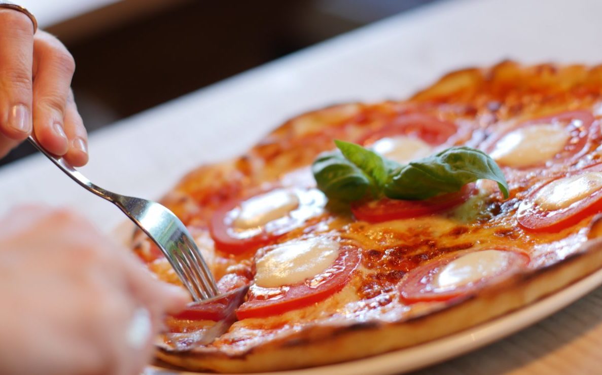 How To Eat Like a Local In Italy and Avoid Tourist Traps